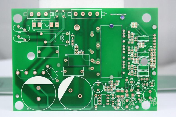 PCB盘中孔,双面线路板塞孔工艺,多层板生产